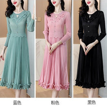Load image into Gallery viewer, Elegant Smocked Midi Dress