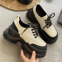 Load image into Gallery viewer, Ladiese Lace-up Leather Shoes