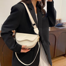 Load image into Gallery viewer, Bags for Women 2025 Spring New Style Simple Casual Shoulder Armpit Bag Niche Fashion Trend Crossbody Saddle Bag for Women