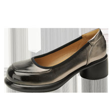 Load image into Gallery viewer, Autumn New Casual Round-Toe Retro British Style Women's Shoes with Shallow Mouth, Soft Leather, Soft Sole, Professional Work Shoes, Large Size Women's Leather Shoes