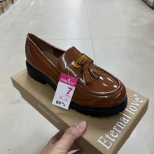 Load image into Gallery viewer, New Arrival Spot European and American Foreign Trade Women's Shoes Square Heel Tassel Buckle Loafers