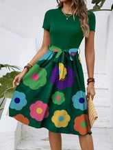 Load image into Gallery viewer, European and American cross-border Amazon Temu spring and summer fashion trend round neck short sleeve color matching waist dress women