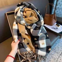 Load image into Gallery viewer, 1 Piece of Women's Autumn and Winter Heart-Shaped Scarf, Women's Plaid Comfortable Scarf, Thick Large Blanket Shawl Scarf