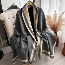 Load image into Gallery viewer, Women's Oversized Printed Winter Scarf & Shawl