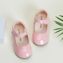 Load image into Gallery viewer, Girls' Bright Colour Soft Sole England Style Princess Shoes