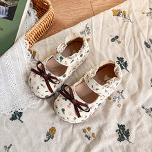 Load image into Gallery viewer, Spring Girl's Princess Shoes Floral Adorable Versatile Kids Flat Shoe Round Toe Soft Comfy Trendy Children Mary Janes 21-32