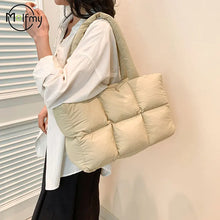 Load image into Gallery viewer, Women's Quilted Plaid Waterproof Shoulder Bag