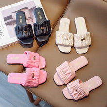 Load image into Gallery viewer, Summer Children's Shoes 2024 Children's flip-flops Women's Treasure candy-colored Princess flip-flops Girls' square toe slippers