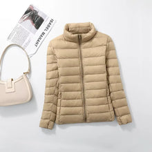 Load image into Gallery viewer, Women's Ultra Lightweight Packable Puffer Jacket