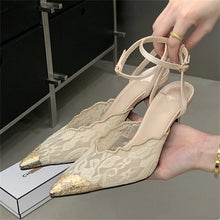 Load image into Gallery viewer, Women's Retro Lace Patent Leather Slingback Pumps