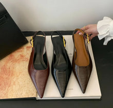 Load image into Gallery viewer, Women's Pointed Toe Slingback Dress Mule Pumps