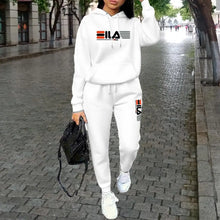Load image into Gallery viewer, Women's Printed Fleece Hoodie & Pants Two-Piece Set