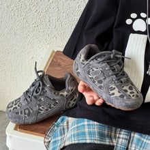 Load image into Gallery viewer, 2025 Spring and Autumn New Style Hot Selling Fashion Trend Children's Shoes for Boys and Girls Anti-Slip Sports and Casual Shoes