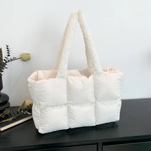 Load image into Gallery viewer, Women's Quilted Plaid Waterproof Shoulder Bag