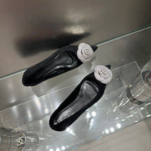 Load image into Gallery viewer, Flat Shoes for Women 2025 Spring Autumn Casual Diamond Rose Flower Shallow Mouth Black Low Heel Pointed Toe Ladies Shoes