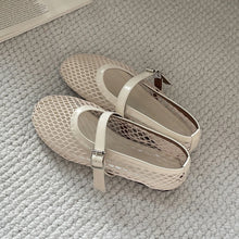 Load image into Gallery viewer, Eilyken Summer Designer Cosy Mesh Heels Women Flat Shoes Fashion Round Toe Buckle Strap Casual Outdoor Dress Sandals