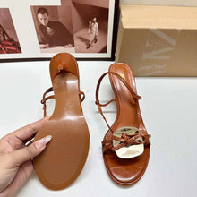 Load image into Gallery viewer, Women's Metal Decoration Round Toe Shoes
