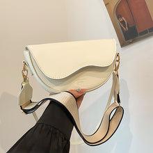 Load image into Gallery viewer, Bags for Women 2025 Spring New Style Simple Casual Shoulder Armpit Bag Niche Fashion Trend Crossbody Saddle Bag for Women
