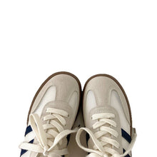 Load image into Gallery viewer, Summer Women's Shoes, White Shoes, Women's Skirts, 2025 New Popular Mesh Shoes, Breathable Mesh Casual Shoes, Sports Shoes
