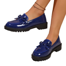 Load image into Gallery viewer, Cross-Border Large Size Loafers for Women 2025 Spring, Summer and Autumn New Patent Leather Bow Mary Jane Shoes Casual Shoes
