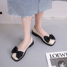 Load image into Gallery viewer, Thick-Soled Loafers for Women, 2026 Spring and Summer New Retro Square-Toe Bowknot Patent Leather Single Shoes, Trendy
