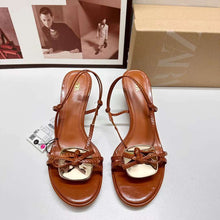 Load image into Gallery viewer, Women's Metal Decoration Round Toe Shoes
