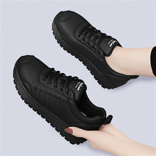 Load image into Gallery viewer, Women's Shoes Spring and Autum Lightweight Warm Casual Sports Shoes Women's Soft Sole Non-Slip Versatile Travel Cotton Shoes 2025

