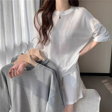 Load image into Gallery viewer, 2026 Spring/Summer New Women's Fashion Sporty Casual Two-Piece Set Internet Celebrity Trend Street Style Versatile Shorts Set for Summer
