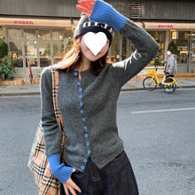Load image into Gallery viewer, Contrast Color Retro Design Knitted Cardigan for Women Autumn New Slim Fit Single-Breasted Fashion Sweater Trend
