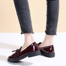 Load image into Gallery viewer, Chunky heel shoes women's 2023 Spring and Autumn new women's shoes bow small leather shoes students tassel loafers women's British
