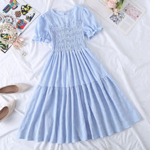 Load image into Gallery viewer, Chiffon Short-sleeved Dress for Women New ins Sense Niche Mid-length French Douyin Slimming Look Skirt
