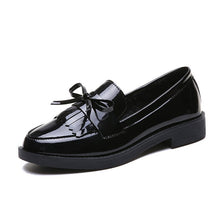 Load image into Gallery viewer, Chunky heel shoes women's 2023 Spring and Autumn new women's shoes bow small leather shoes students tassel loafers women's British

