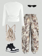 Load image into Gallery viewer, Girls' Letter Print Tee &amp; Camo Cargo Jogger Set

