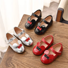 Load image into Gallery viewer, Baby Girl Patent Leather Princess Flats (Sizes 21–30)

