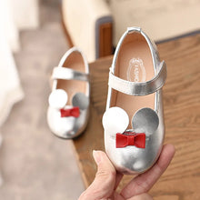 Load image into Gallery viewer, Baby Girl Patent Leather Princess Flats (Sizes 21–30)
