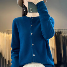 Load image into Gallery viewer, Women's Merino Wool Button Cardigan
