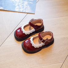 Load image into Gallery viewer, Spring Summer Breathable Kids Leather Shoes for Girls Non-Slip Soft Sole Princess Style Toddler Dress Shoes Flats Party Wedding
