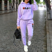 Load image into Gallery viewer, Women's Printed Fleece Hoodie &amp; Pants Two-Piece Set
