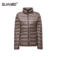 Load image into Gallery viewer, Women's Ultra Lightweight Packable Puffer Jacket
