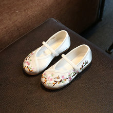 Load image into Gallery viewer, Girls' Chinese Embroidered Satin Flats | Hanfu Mary Jane Shoes (EU 22–36)
