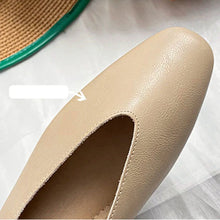 Load image into Gallery viewer, Women's French Square Toe Mary Jane Flats – Green
