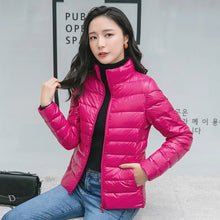 Load image into Gallery viewer, Women's Ultra Lightweight Packable Puffer Jacket
