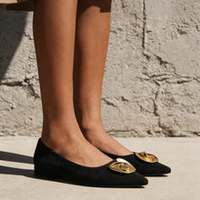 Load image into Gallery viewer, Elegant Office Women's Dress Shoes 2026 Summer New Black Shallow Pointed Toe Fashion Metal Flower Comfortable Ladies Flats
