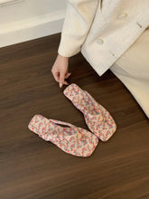 Load image into Gallery viewer, Summer Women Clip Toe Flip Flop Fashion Candy Color Dress Slide Shoes Ladies Comfort Outdoor Beach Vacation Flats Slippers
