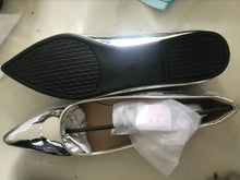 Load image into Gallery viewer, Ladies 2-48 Patent Leather Slip-ons Green Beige Pointy Toe Light Shoes For Women Promotion 2020 Simple Flats Spring Outdoor Cute

