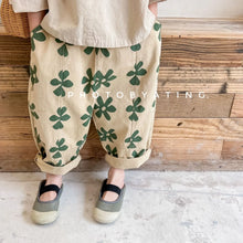 Load image into Gallery viewer, 2026 New Children Casual Pants Girls Fashion Flower Print Harem Pants Kids Loose Trousers Vintage Boys Pants Autumn Clothes
