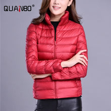 Load image into Gallery viewer, Women's Ultra Lightweight Packable Puffer Jacket
