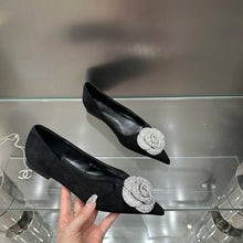 Load image into Gallery viewer, Flat Shoes for Women 2025 Spring Autumn Casual Diamond Rose Flower Shallow Mouth Black Low Heel Pointed Toe Ladies Shoes
