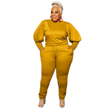 Load image into Gallery viewer, Women's Leisure Two Piece Suit

